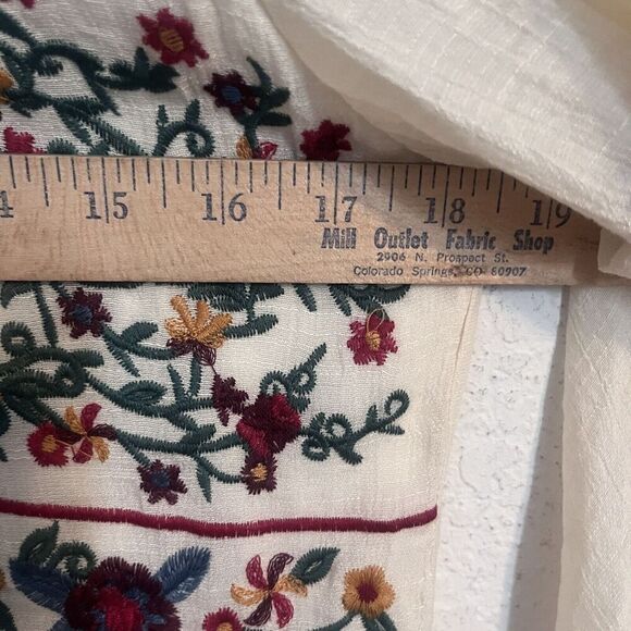 Umgee Boho Mini Dress Ivory Floral Embroidered Peasant 3/4 Bell Sleeves Size S - Picture 9 of 10